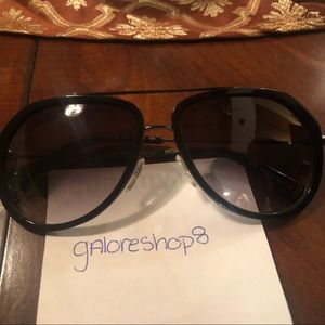 MCM BLACK AVIATOR SUNGLASSES